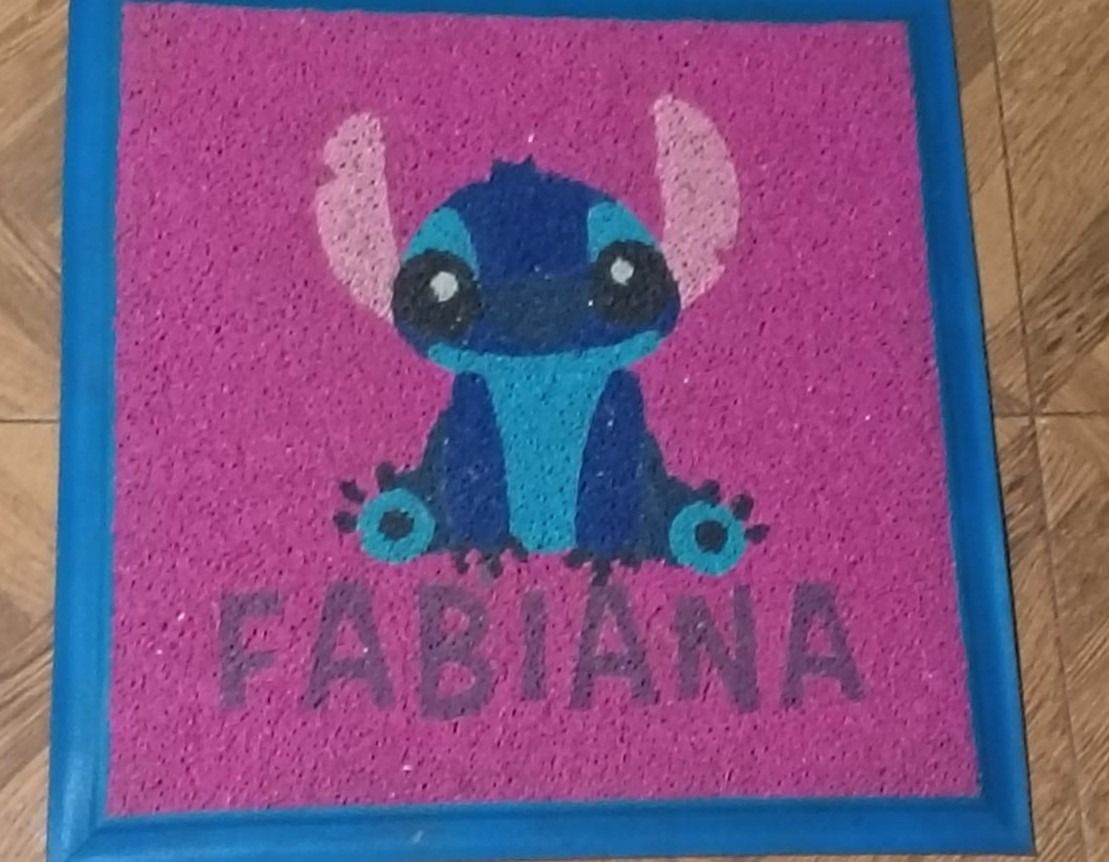 Tapete personalizado Stitch — FABIANA, diseño 100% a la medida